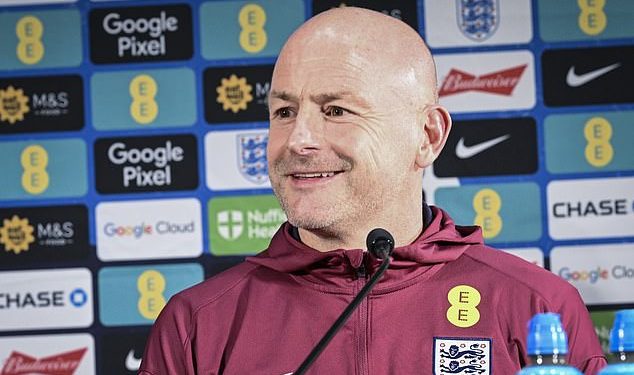 Lee Carsley pokreće čvrstu obranu svoje vatrene taktike protiv Grčke dok tvrdi da Engleska mora eksperimentirati ako želi okončati sušu trofeja