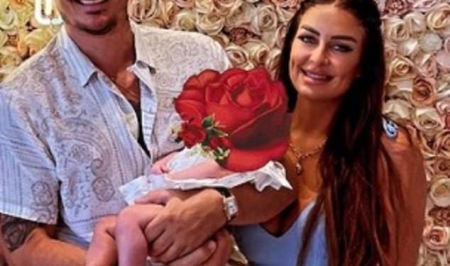 Lee Ryan iz Bluea ponovno se oženio! Pjevačica se vjenčala sa zvijezdom X Factora na tajnom španjolskom vjenčanju – dvije godine nakon zakonske ceremonije u Gibraltaru