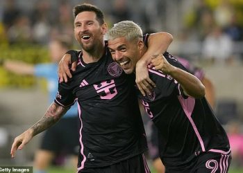 Lionel Messi vodi Inter Miami do drugog trofeja u povijesti kluba MLS-a nakon što su zapečatili Supporters’ Shield u vatrenoj 3-2 pobjedi nad Columbus Crewom