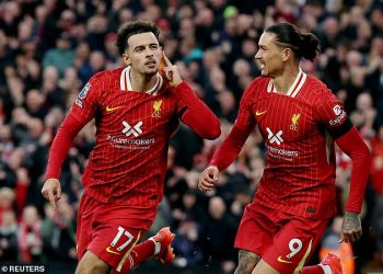 Liverpool 2-1 Chelsea: Redsi Arnea Slota vraćaju se na vrh Premier lige nakon golova Curtisa Jonesa i Mohameda Salaha – uz utjehu golom Nicolasa Jacksona za Bluese