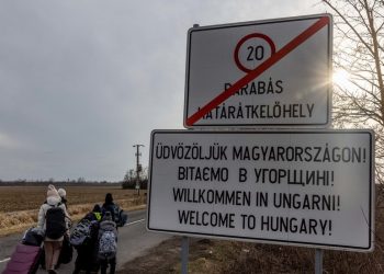 Mađarska osujetila špijunsku zavjeru NATO-a da ilegalno naoruža Ukrajinu — RT World News