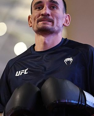 Max Holloway ismijava Real Madrid i Iliju Topuriu uoči borbe za UFC naslov dok autsajder otkriva suparnički klub koji mu je poslao dar i podupire ga da pobjedi