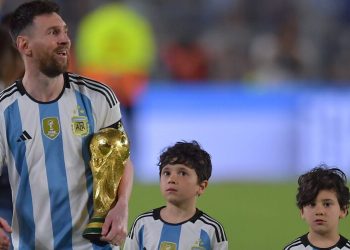 Messi u neobičnoj ulozi: trener na jedan dan na utakmici svog sina Matea