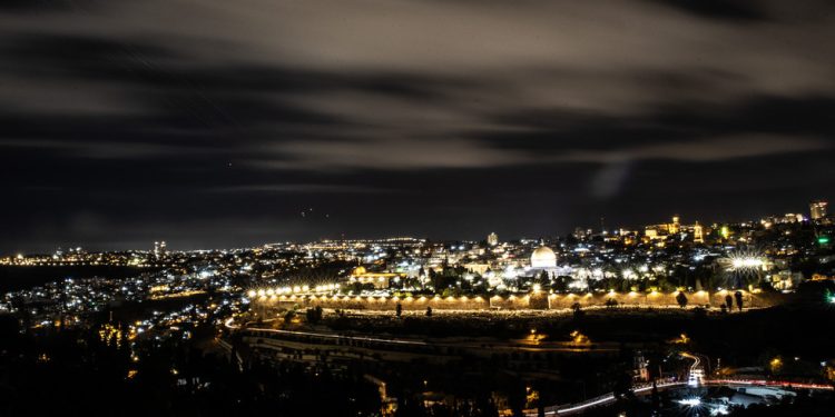 Moskva poziva građane da napuste Izrael — RT Rusija i bivši Sovjetski Savez