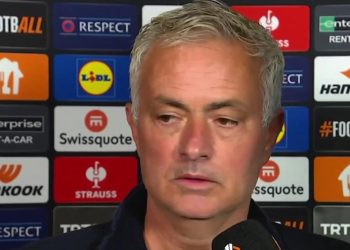 Mou isključen, a zatim se šali: “Sudac? Jedan od najboljih na svijetu jer…”