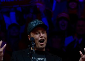 Musk pozvan na sud zbog izborne lutrije — RT World News
