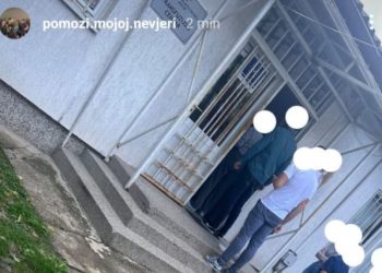 NAKON APELA ZA DAVATELJE KRVI Više od stotinu ljudi u Mostaru čeka ispred Transfuziologije, svaka doza je dobrodošla