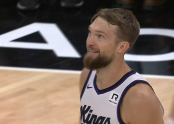 NBA, Utah-Sacramento 96-113: najvažniji događaji