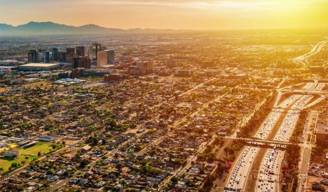 NIJE BLAGOSLOV NEGO PROKLETSTVO Stanovnici Phoenixa proživljavaju beskrajno ljeto