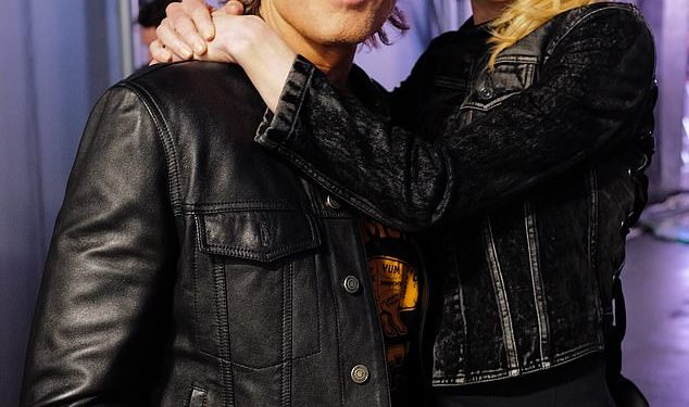 Nicole Kidman ugodila se Keithu Urbanu na dobrotvornom koncertu Concert For Carolina nakon šokantne ispovijesti o orgazmu