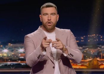 Obožavatelji su podijeljeni jer izlazi trailer ‘beyond cringe’ za novu igru ​​Travisa Kelcea