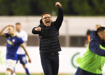 Osijek ne može, ali može Dambrauskas! Bivši trener Hajduka propisno osramotio Azere