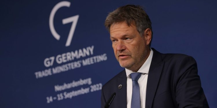 Ova moćna sila EU-a vrši ‘ekonomsko samoubojstvo’ – tko je kriv? — RT Svjetske vijesti