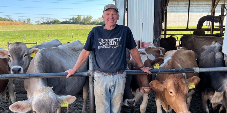 POGLEDAJTE: Uzgajivač mlijeka iz Wisconsina kaže da ‘nema sumnje’ da je Trumpov administrator bio ‘puno bolji’ od Biden-Harrisa