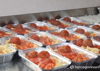 PRIMJENA ZAKONA Tvrtke više ne moraju plaćati PDV na doniranu hranu, donosimo podatke tko je i koliko dobio hrane