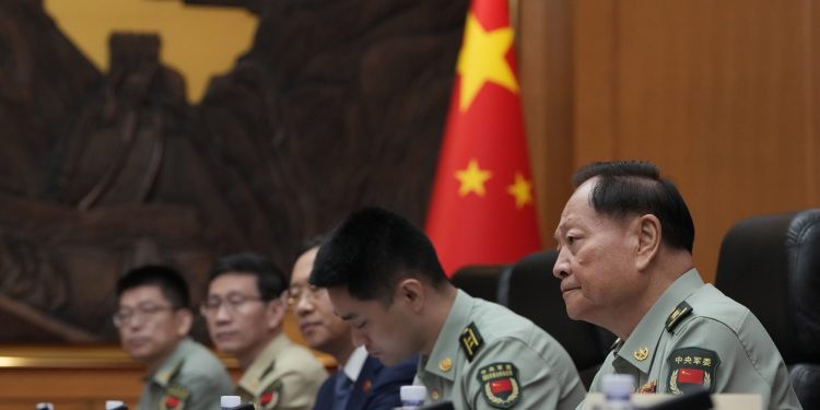 Peking na telefonu s Izraelom i Iranom dok Bliski istok ključa