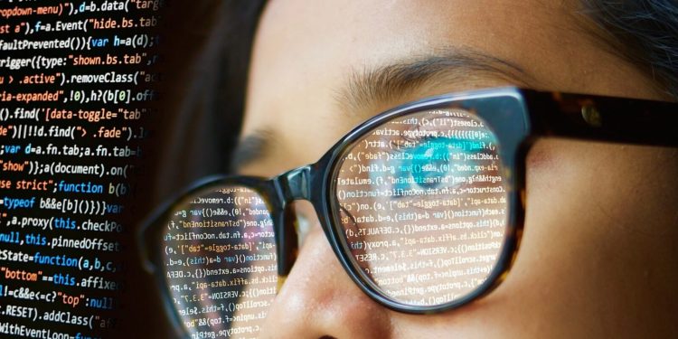 Pet zanimanja u kojima umjetna inteligencija već mijenja ljude. Na popisu i jedan od najplaćenijih