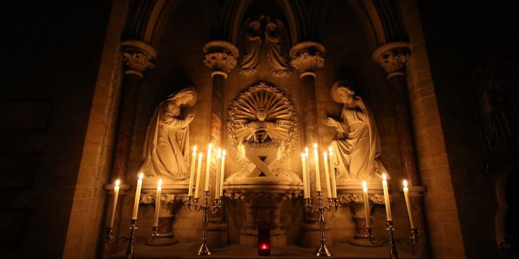 Pomozite duši u čistilištu: Potpuni oprost na blagdan Svih Svetih i Dušni dan