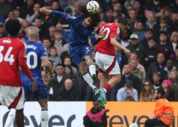 Premier: Chelsea usporava, remi između Aston Ville i Manchester Uniteda
