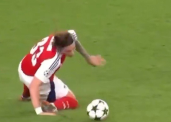 Riccardo Calafiori, ozljeda koljena protiv Shakhtara