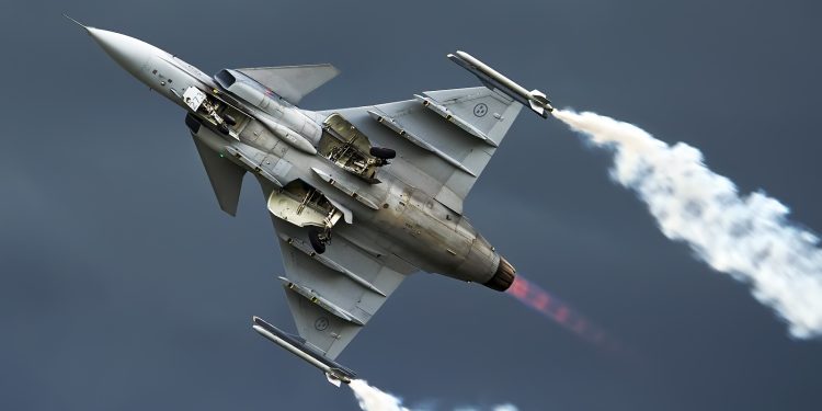 SAD tražio od švedskog Saab-a informacije o prodaji aviona Brazilu: ‘Uplitanje’