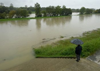 Sava se u Zagrebu izlila iz korita: Nabujala i Kupa, na snazi su izvanredne mjere
