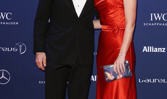 Sir Chris Hoy govori o srcedrapajućem trenutku kada mu je žena rekla svoju MS dijagnozu dok otkriva njezinu mantru od tri riječi koja nadahnjuje njegov hrabri pristup borbi protiv raka u terminalnoj fazi