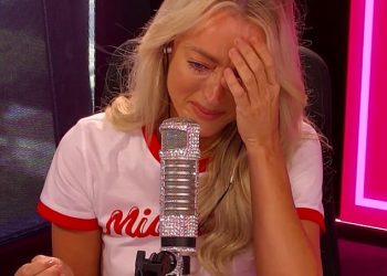 Slavne osobe okupile su se uz Jackie O nakon što je radijska kraljica spriječila reakciju zbog prijema da je potražila liječenje ovisnosti u klinici Betty Ford