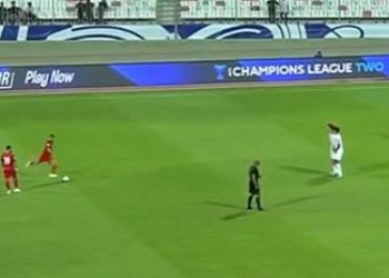 Slobodan udarac sa bočne udaljenosti: to je gol iz znanstvene fantastike