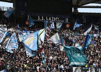 Sportske novosti – Drama u Njemačkoj, oko 60 navijača uhićeno uoči europske utakmice, policija pronašla noževe