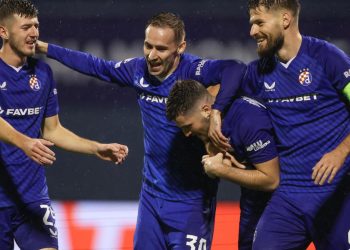 Sportske novosti – ‘Dvojac Dinama je pokazao svu svoju klasu, a jedan je trebao biti isključen prije poluvremena’