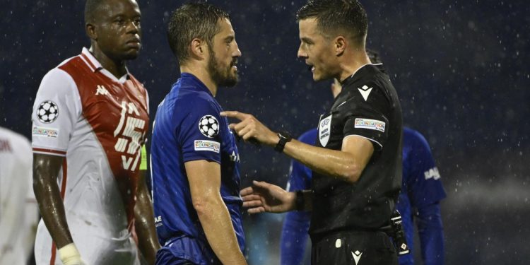 Sportske novosti – Jedan Modri oduševio Francuze, a drugi ih naljutio: ‘On je trebao biti isključen prije poluvremena’