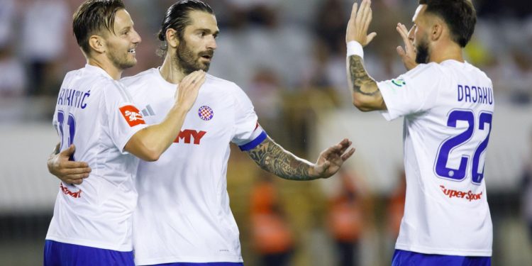 Sportske novosti – Kao da se dalmatinski derbi ne treba ni igrati: Prije će Hajduk utrpati četiri komada nego oni do pobjede