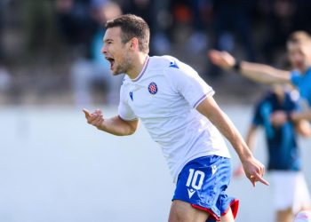 Sportske novosti – Mladi hajdukovac prvijencem u dubokoj sudačkoj nadoknadi nanio Vukovaru prvi poraz