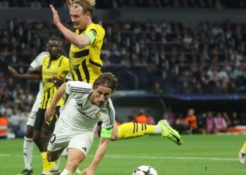 Sportske novosti – Modrić podijelio Španjolce: Jedan ugledni list piše da je neophodan Realu, drugi tvrdi