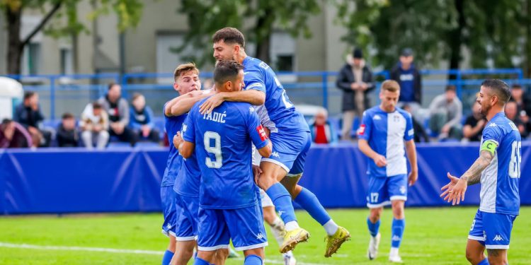 Sportske novosti – Projekt od 300 tisuća eura u Zagrebu odmah privukao navijače, nisu svi mogli na tribinu: ‘Nogomet će opet oživjeti’