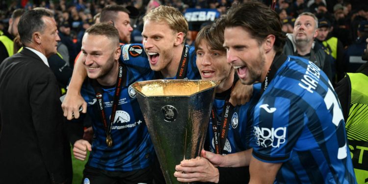 Sportske novosti – Suigrača Vatrenog je malo ‘ponijelo’, supruzi poslao poruku: ‘U krevetu sam s novom ljubavi’