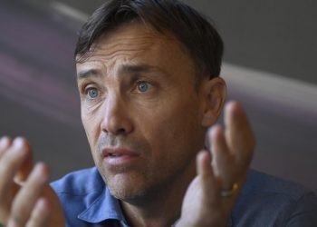 Sportske novosti – ‘To što je Dinamu napravljeno oko stadiona je masakr! Dobro da je uopće preživio i nije otišao u bankrot’