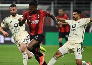 Sportske novosti – VIDEO: Igrač Rome promašio protivnika pa dobio izravni crveni karton? O ovome će se još pričati