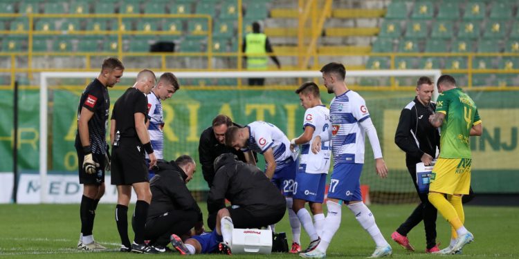 Sportske novosti – VIDEO: Je li ovo najtragičnijih 15 minuta nekog igrača u novijoj povijesti SHNL-a?