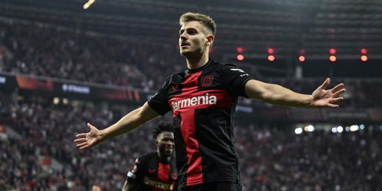 Sportske novosti – VIDEO: Sudar Hrvata u finalu Europske lige! Pogledajte kako je Stanišić zabio za nastavak čudesnog niza