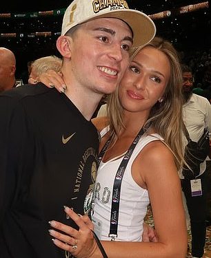 Supruga Paytona Pritcharda snimila je dirljiv trenutak u kojem se NBA prvak iskrada tijekom šetnje psa kako bi iznenadio mladog obožavatelja