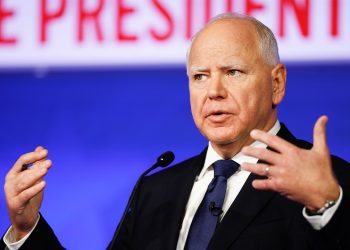 Tim Walz poziva na ukidanje Elektorskog kolegija