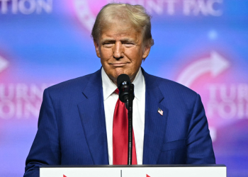 Trump izjavljuje da Harrisova kampanja ‘implodira’ u skupu usmjerenom na smanjenje poreza u Vegasu: ‘toliko vodi’