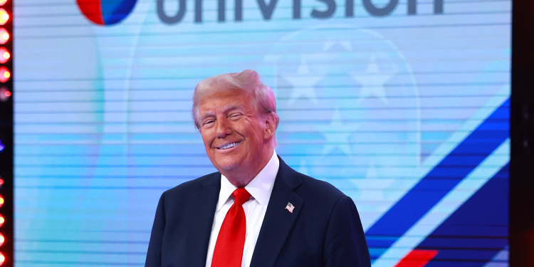 Trump kritizira Harrisa zbog ilegalne imigracije tijekom gradske vijećnice za glasanje Latinoamerikanaca: Hispanjolci su ‘najviše protiv’