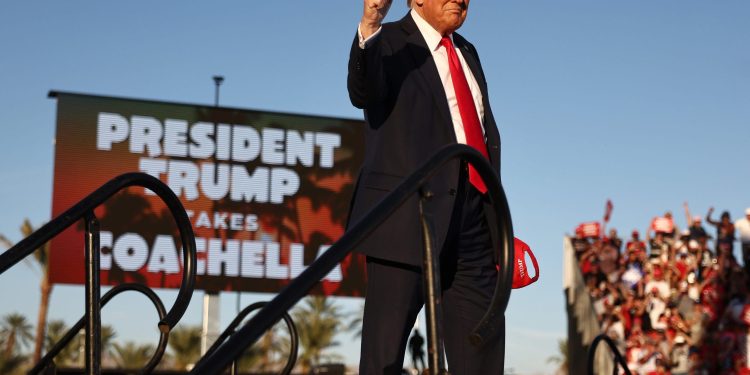 Trump otvara najveću prednost u klađenju od nekoliko dana nakon što je Biden odustao