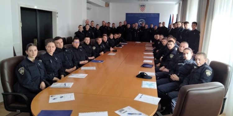 U službu u Zagrebu dolazi sto novih policajaca: ‘Borba protiv svih vrsta korupcije i kriminala’