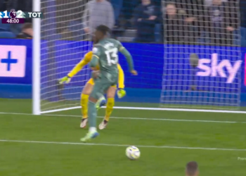 Udogie, što namjeravaš? Pogreška je koštala Tottenham gola