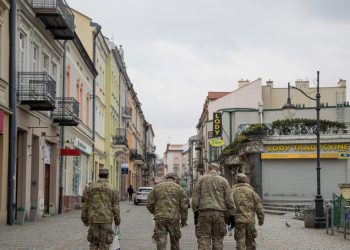 ‘Ukrajinska legija’ privukla je samo 300 dragovoljaca – Poljska — RT World News