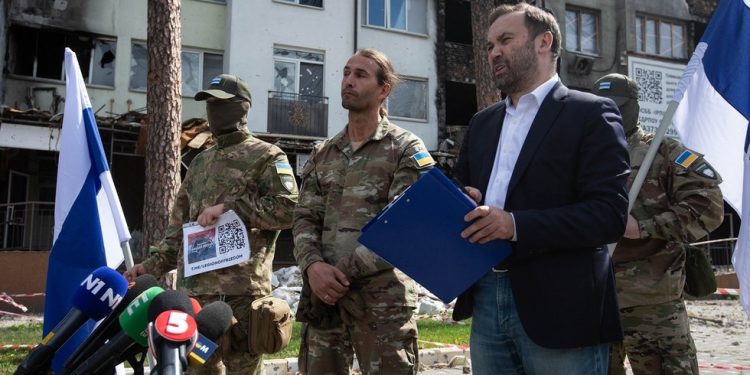 Ukrajinski gradonačelnik napao prokijevske Ruse — RT Rusija i bivši Sovjetski Savez